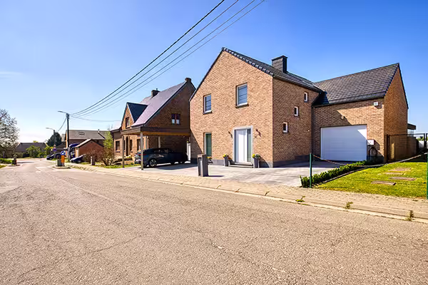 Photographie immobilière d’un intérieur lumineux réalisée à Wavre