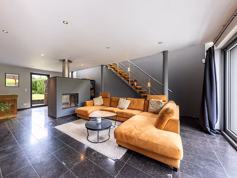 Salon photographié pour un reportage immobilier à Namur